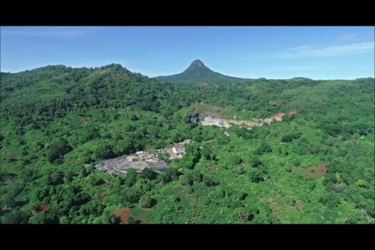 Carrière de Moutsamoudou vue par drone