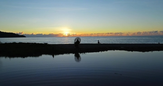 Coucher de soleil sur MBouanatsa