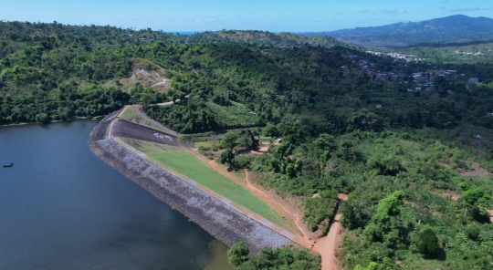 Retenue collinaire de Dzoumogné - Niveaux Juin 2026 - Vu de drone