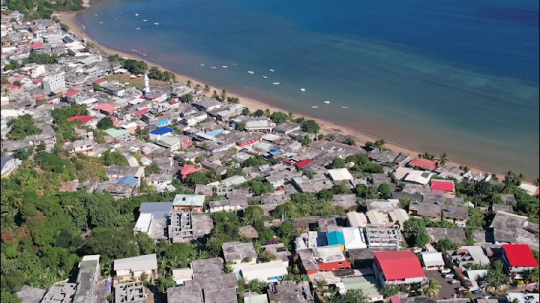 Ville de Sada vue du ciel - Zoom arrière