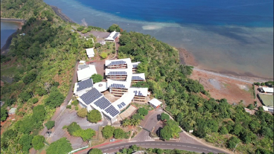 Vue aérienne du collège de M'Tsamboro