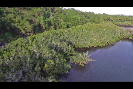 Vue par drone depuis M\