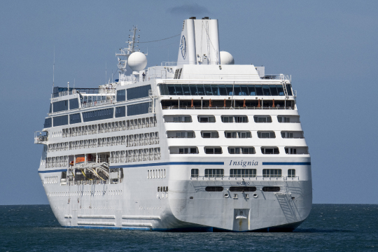 Bateau de croisière Insinia