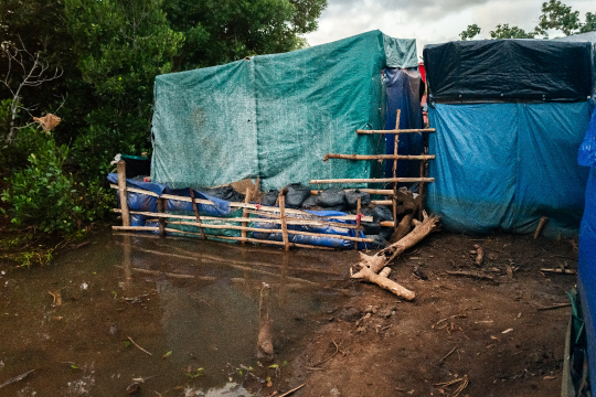 Camp de migrants - Tsoundzou1