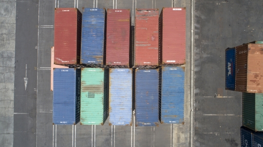 Conteneurs au port de Longoni - Drone