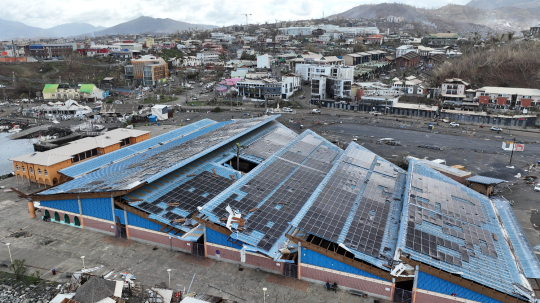 Cyclone - Chido - Marché endommagé - Vu de drone
