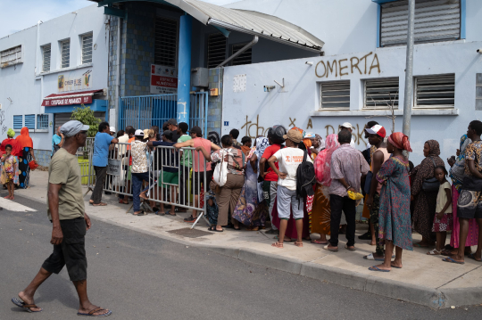 Cyclone Chido - File d'attente ration alimentaire