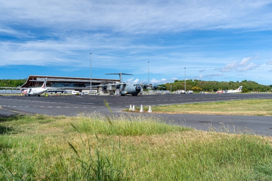 GLB 311 pont aérien militaire et civil