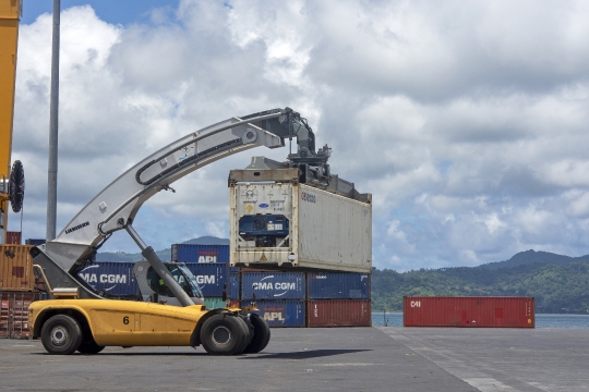 Grue de transfert de conteneur