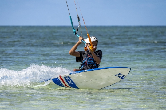 Kitesurf ilot sable blanc-6
