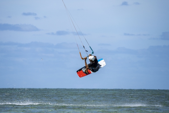 Kitesurf ilot sable blanc-7