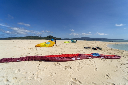 Kitesurf ilot sable blanc-8