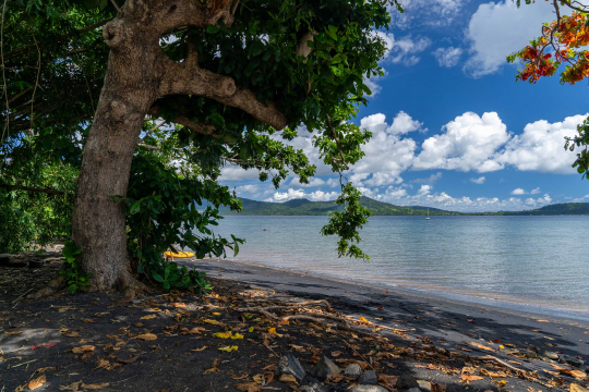 Mtsanga beach plage-2