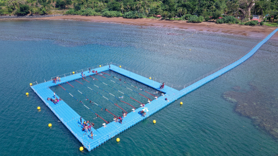 Piscine scolaire - Pontons flottants à Musical Plage
