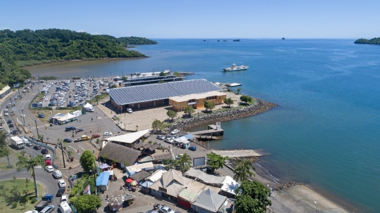 Ponton de la barge vu par drone
